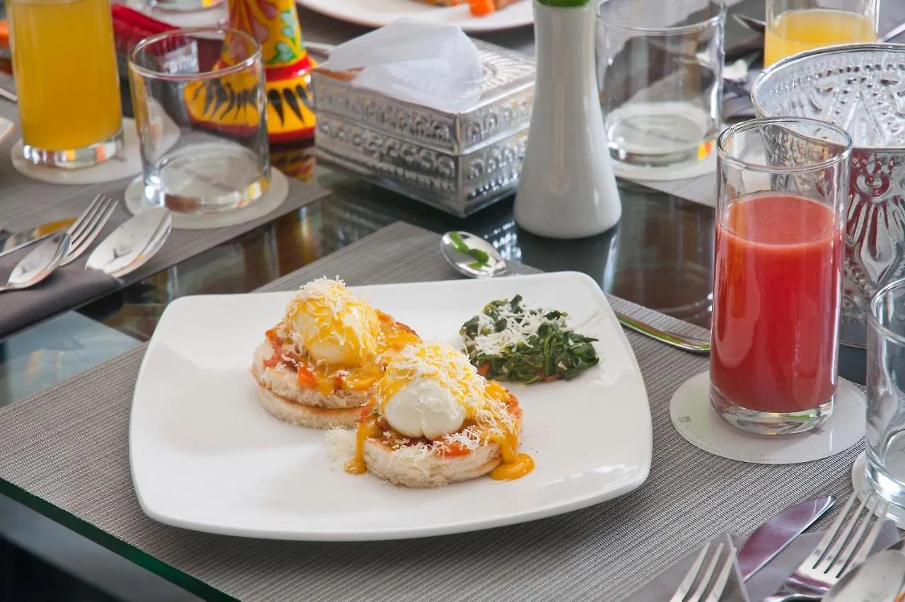 4Br Villa Jumat - Minggu Villas Seminyak